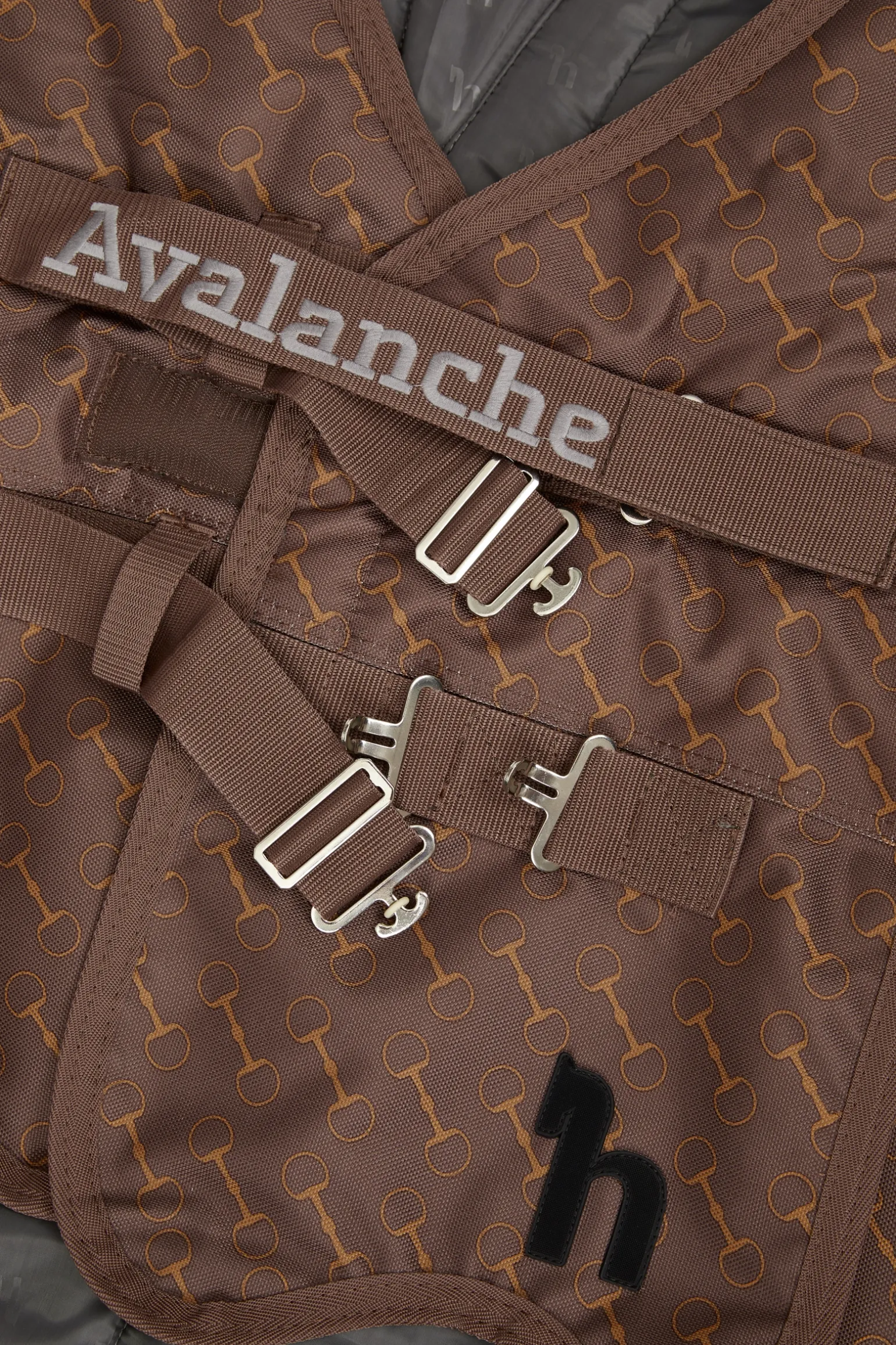 * Avalanche Sadeloimi Fleecella