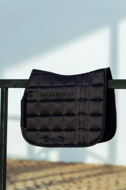 B Vertigo Drew Yleissatulahuopa Tekoturkiksella