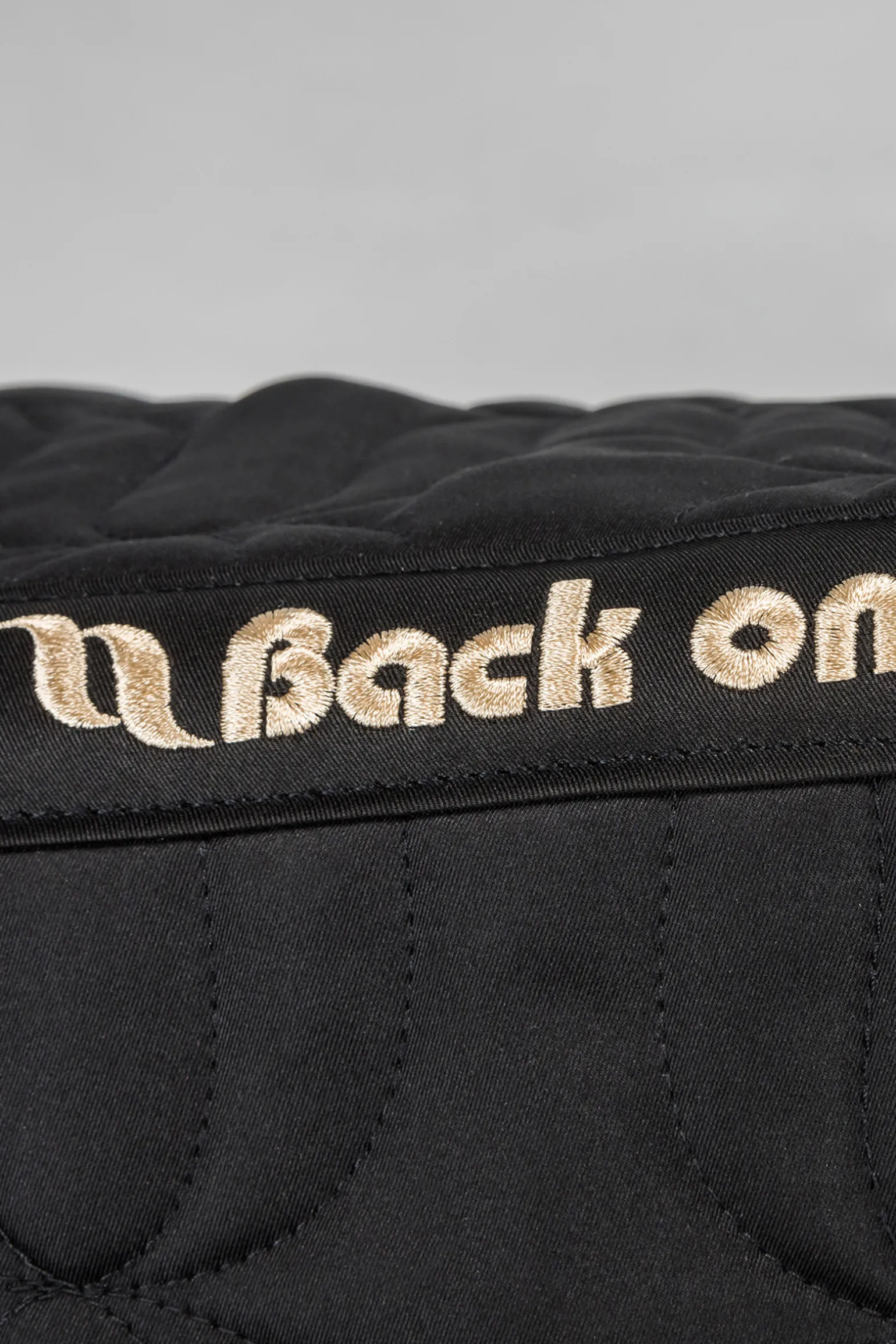 Back On Track Deep Nights Estehuopa