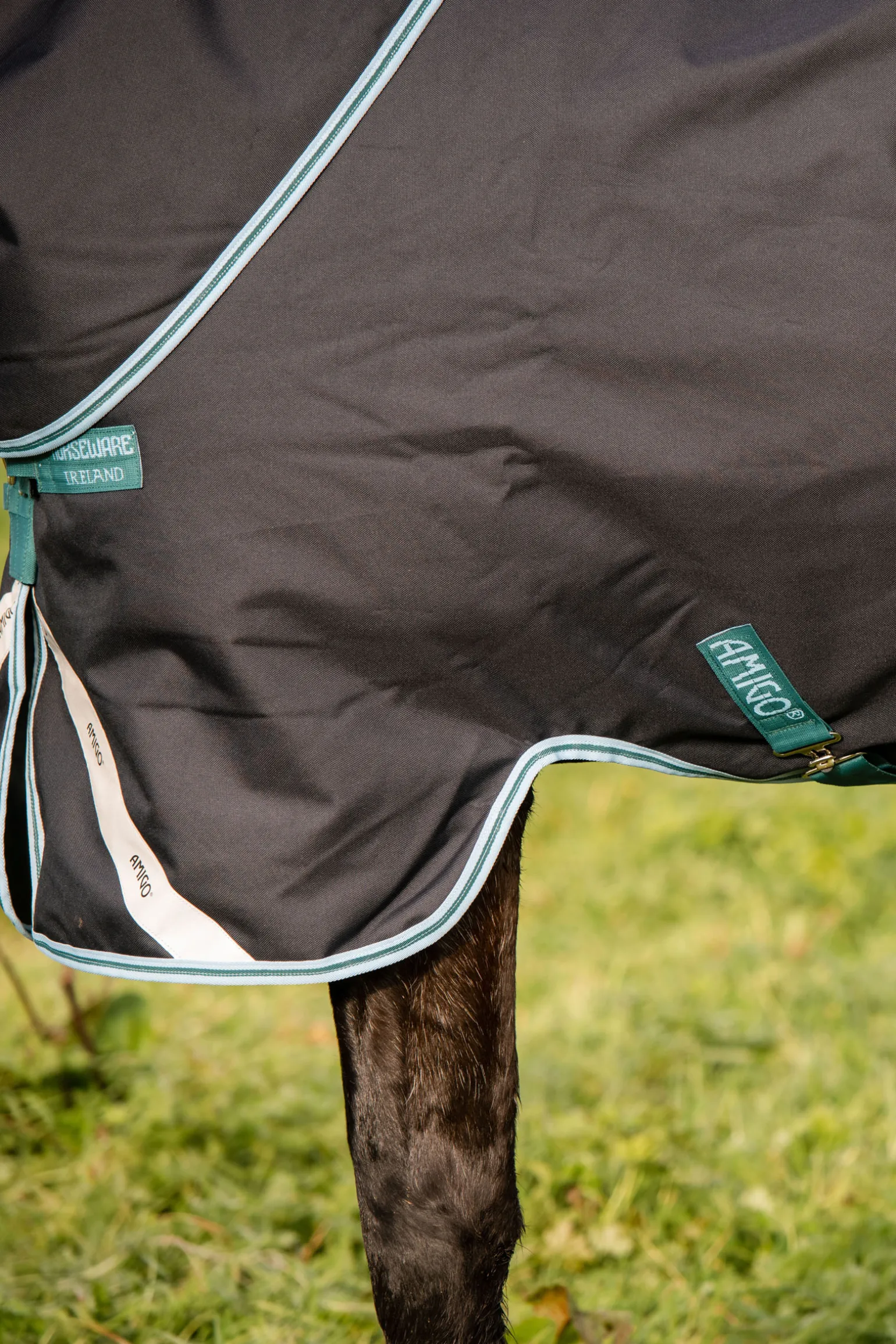 Horseware Amigo Bravo 12 Plus Medium Ulkoloimi, 250 G