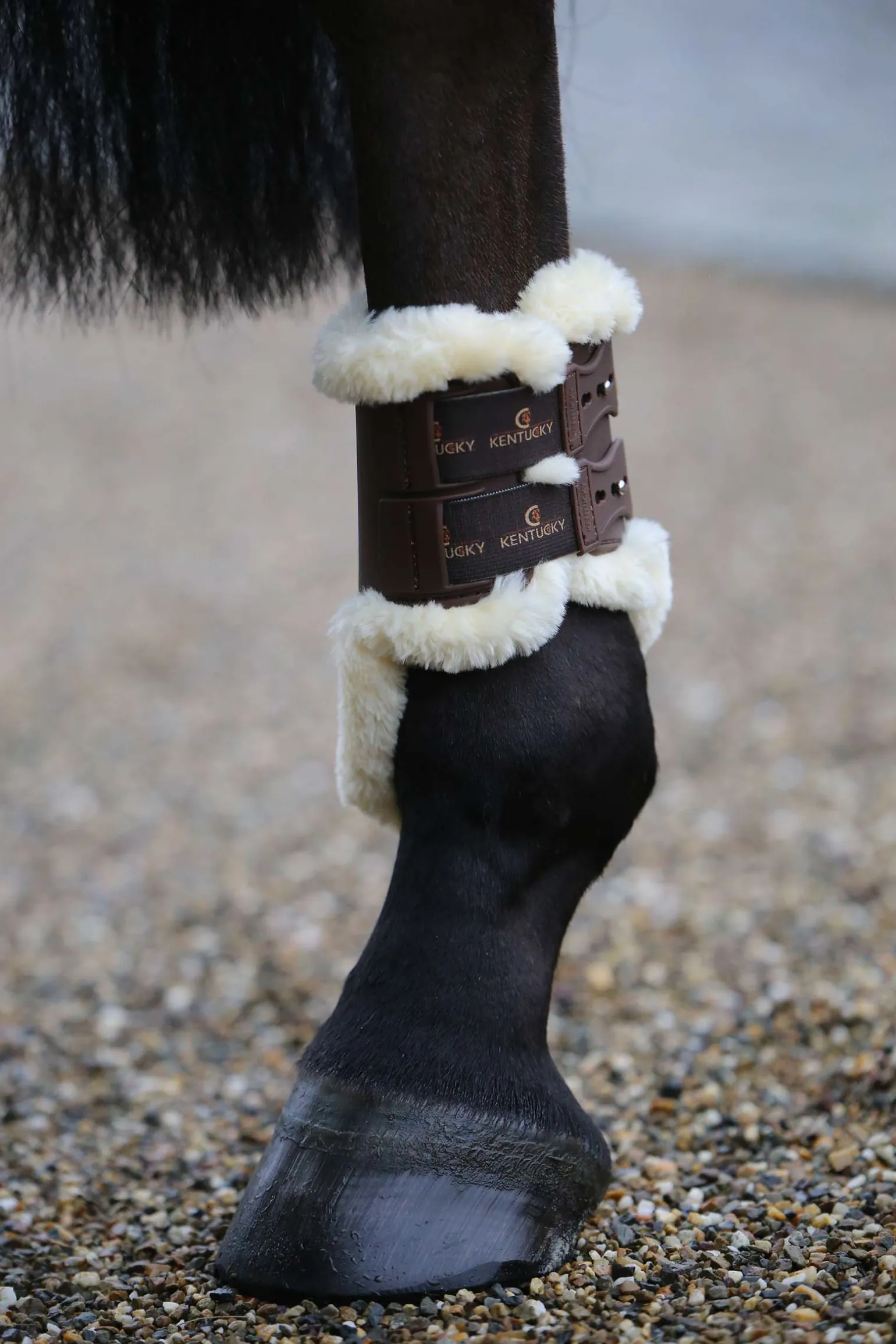 Kentucky Horsewear Sheepskin Hivutussuojat Lampaankarvalla