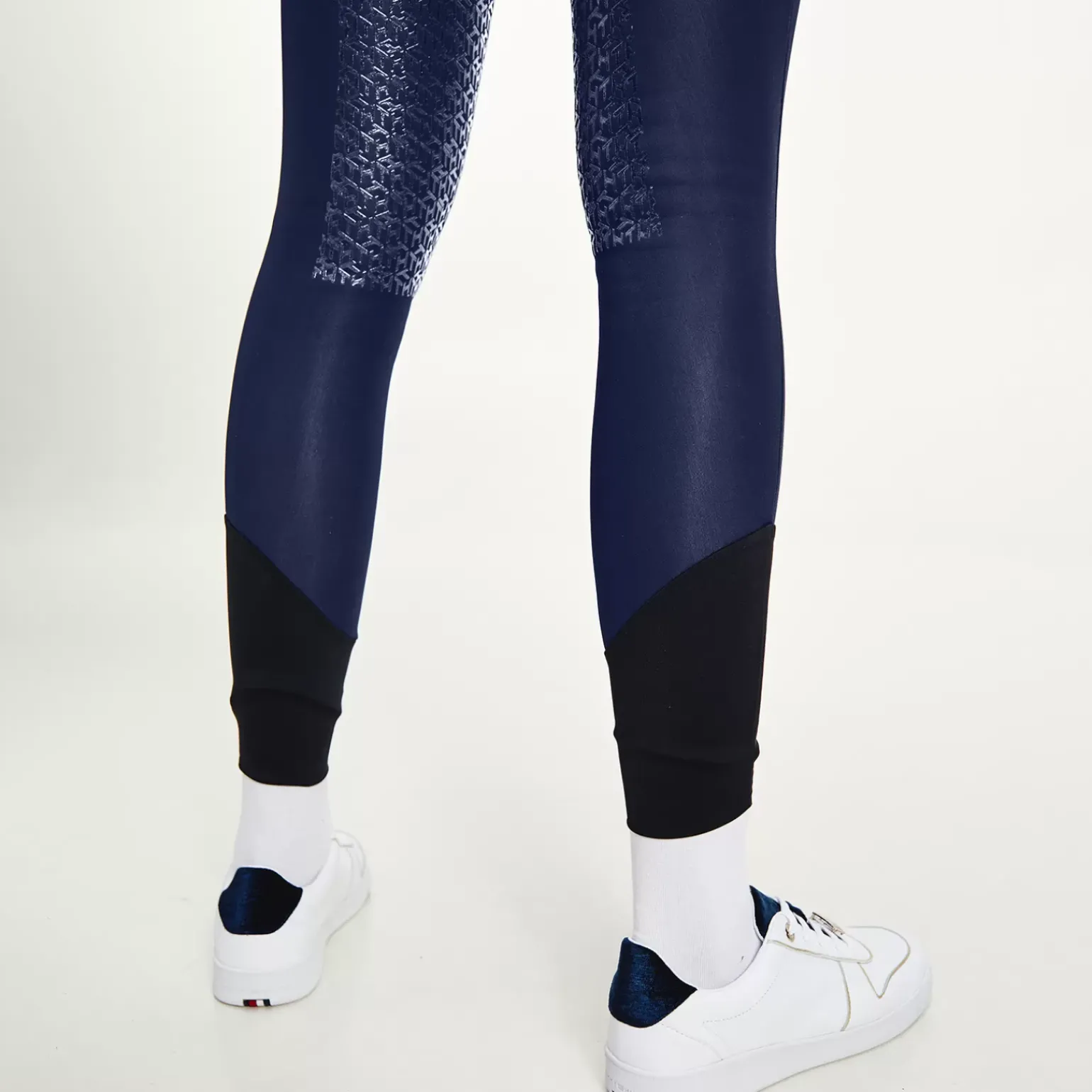 Tommy Hilfiger Equestrian Performance Naisten Softshell Ratsastushousut Kokopaikoilla
